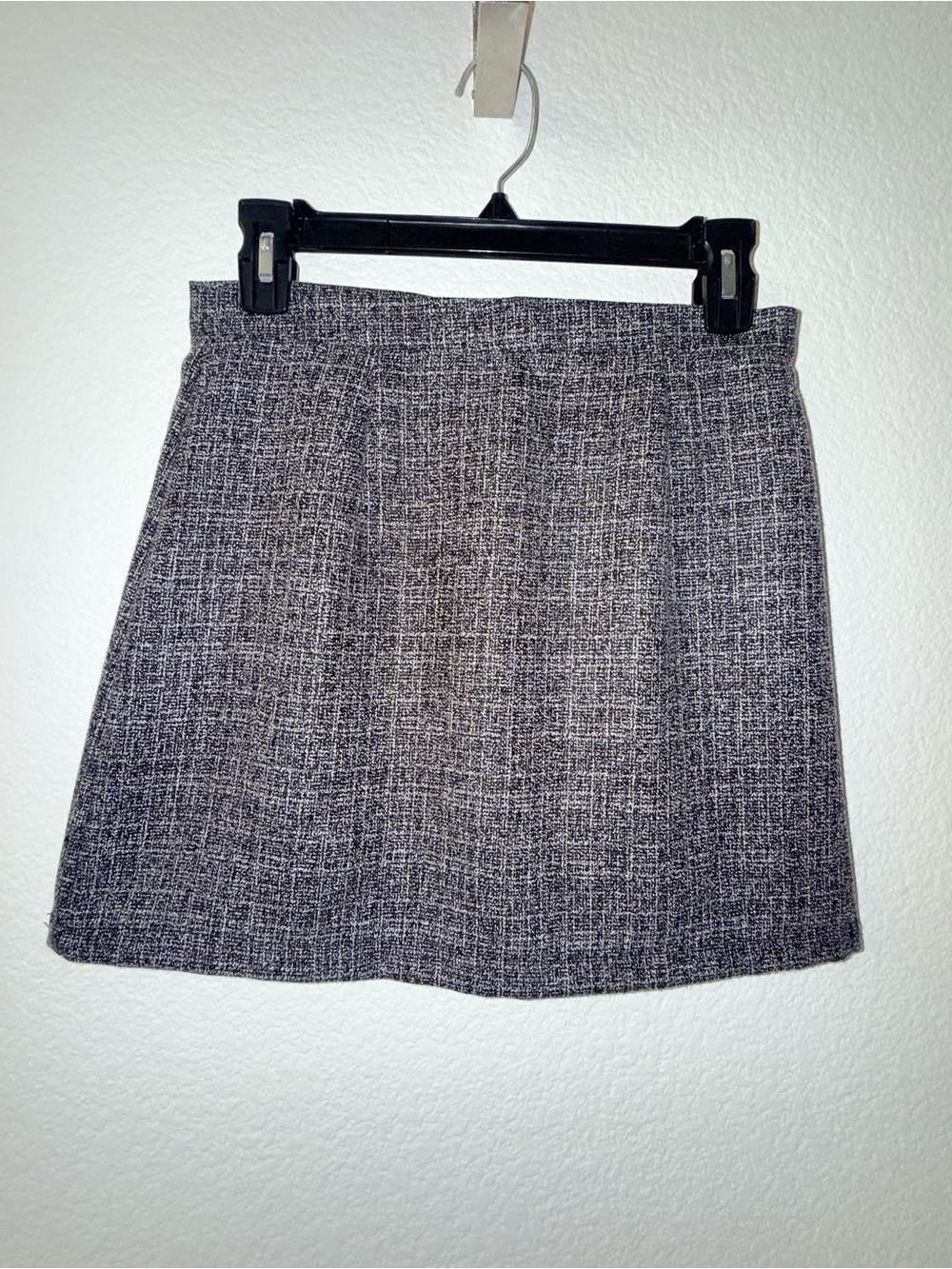 Forever21,Black and Gray Tweed Mini Skirt, Size M
